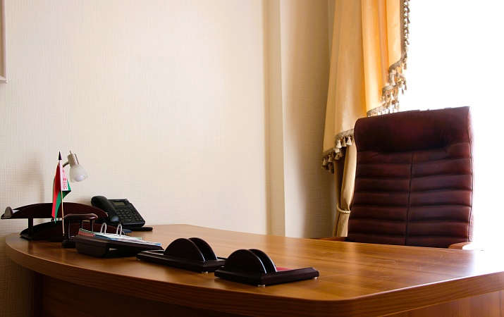 ВЫСШАЯ КАТЕГОРИЯ ДВУХМЕСТНЫЙ ЧЕТЫРЕХКОМНАТНЫЙ ДУПЛЕКС «ОРБИТА» (с двуспальной кроватью)