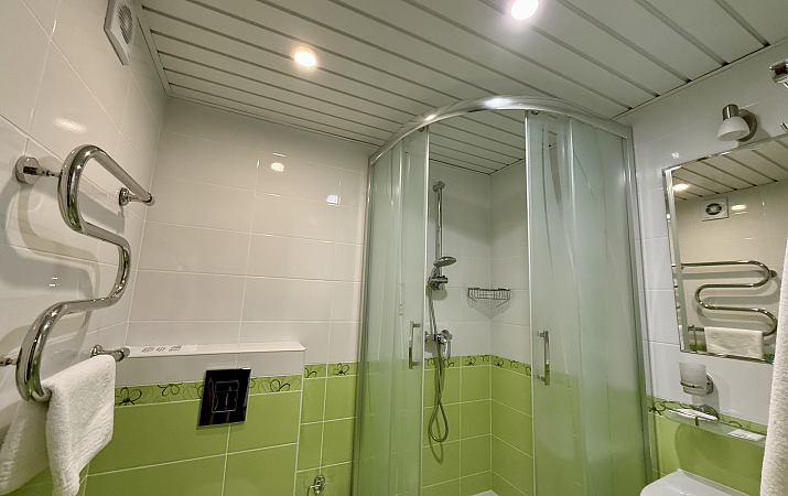 ПЕРВАЯ КАТЕГОРИЯ ОДНОМЕСТНЫЙ ОДНОКОМНАТНЫЙ (СИНГЛ) СТАНДАРТ